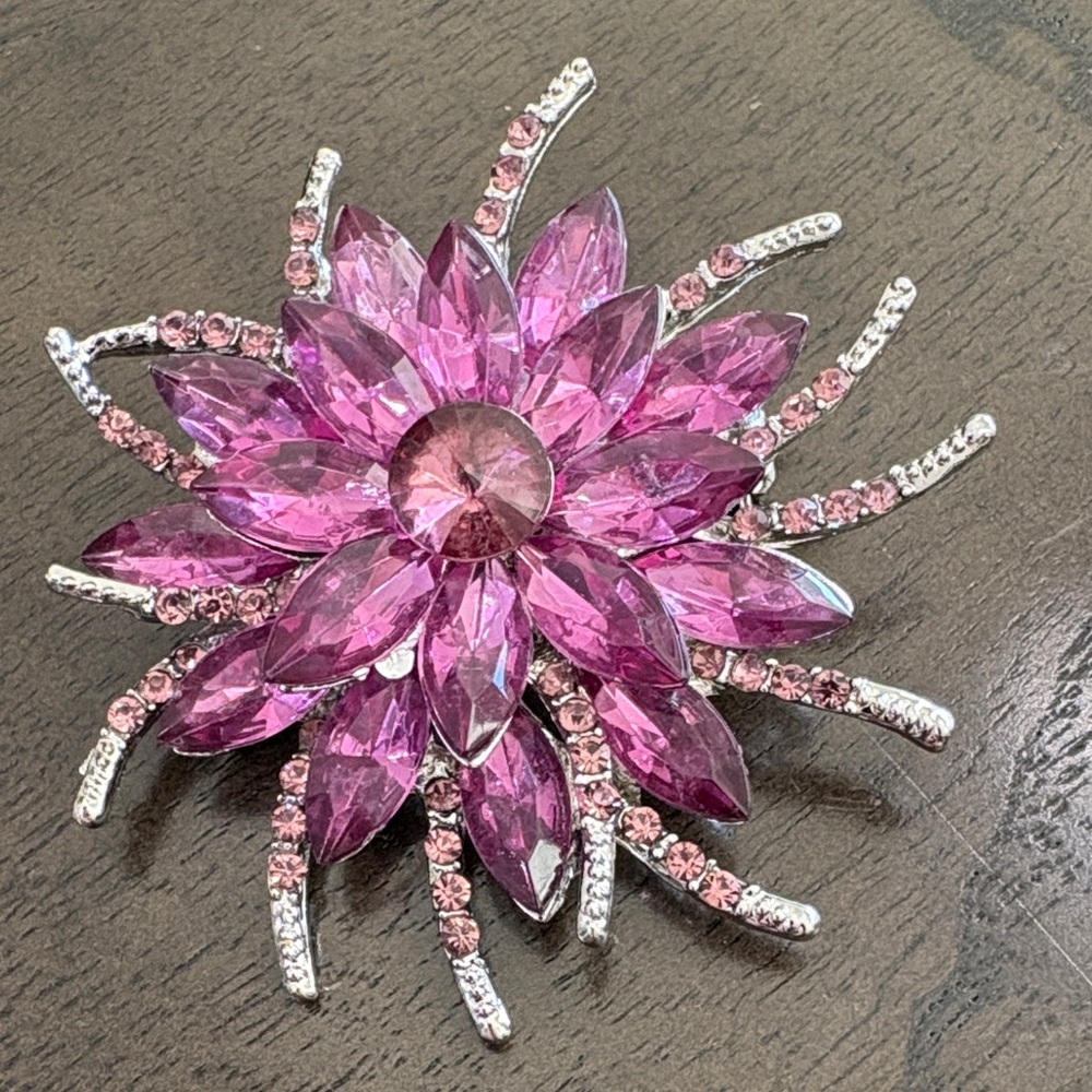 Elegant Pink Floral Brooch